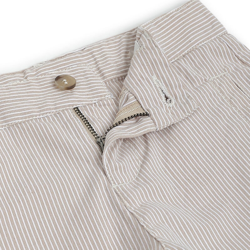 Boys Beige Solid Trouser image number 2